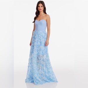 Elegant Blue Strapless Gown